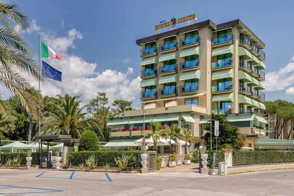 Hotel Siesta Lido di Camaiore Eksteriør bilde